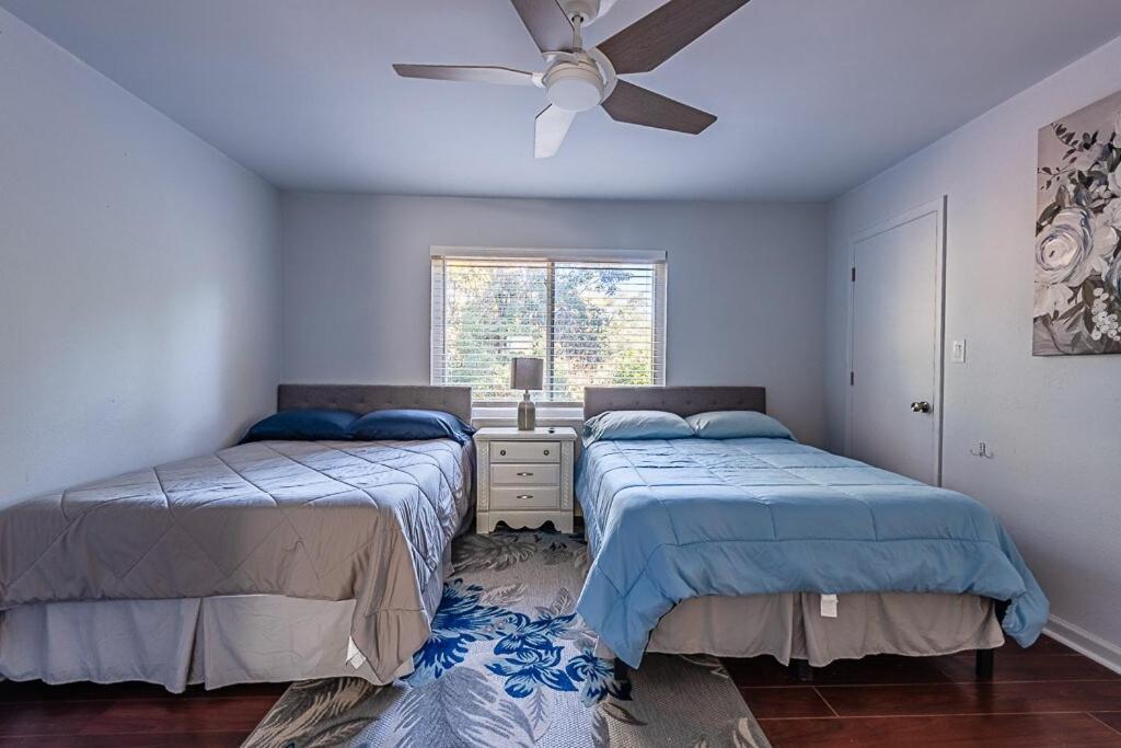 Cozy Townhome Retreat With King Bed Near I-10, Capitol, Fsu & Famu Таллахасси Экстерьер фото