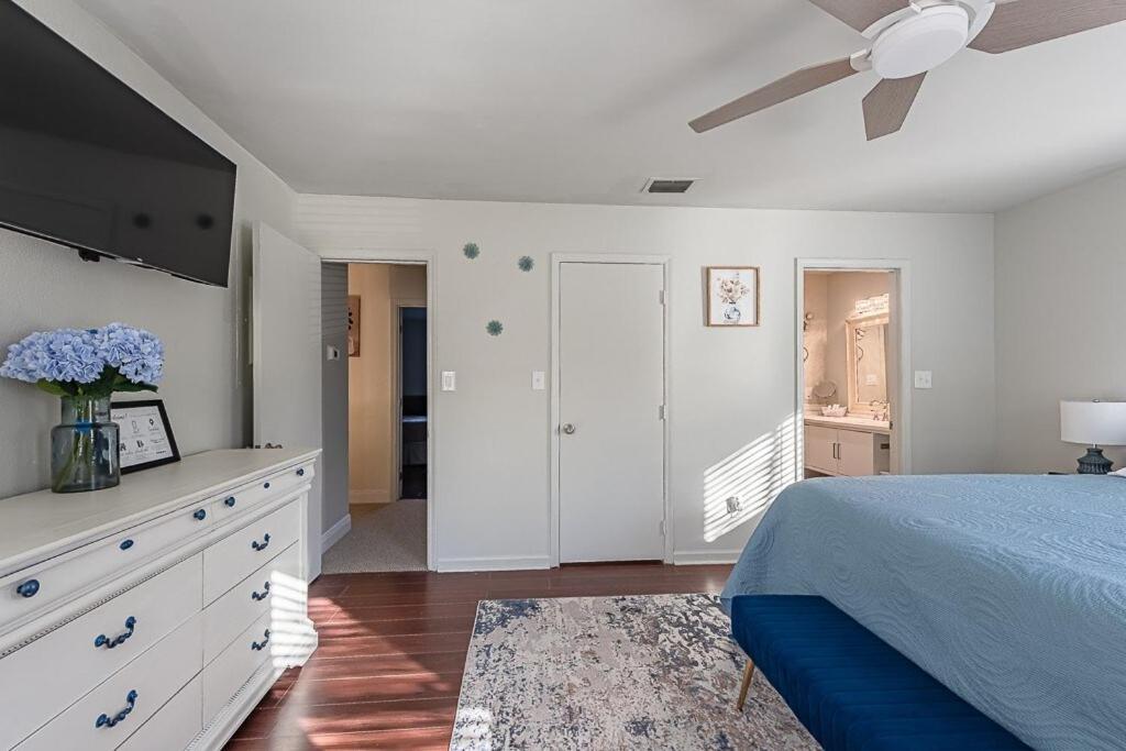 Cozy Townhome Retreat With King Bed Near I-10, Capitol, Fsu & Famu Таллахасси Экстерьер фото